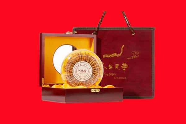 收购资讯:烟台莱州市回收冬虫夏草是按克吗